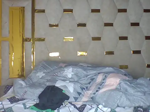 Sexycharmychoco webcam