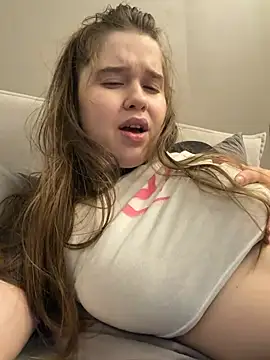 HornyGirlH webcam
