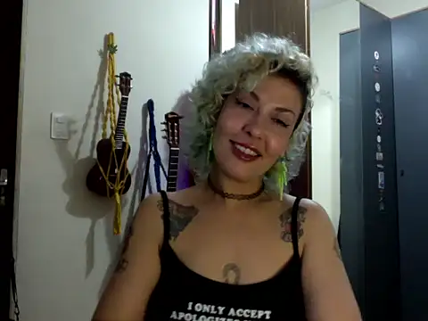 MariLouM webcam