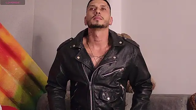 seth_vegaa - Seth_Vegaa's free webcam - UK Sex Cams