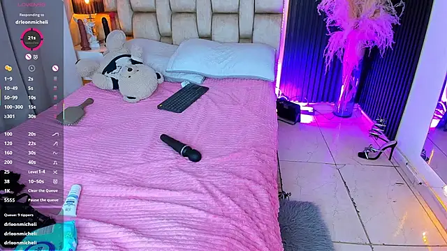 little_sophie18 webcam