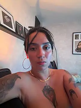EmmyEvans1 webcam