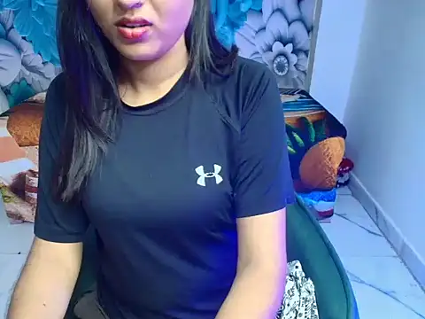 hot-kavya - Hot-kavya's free webcam - UK Sex Cams