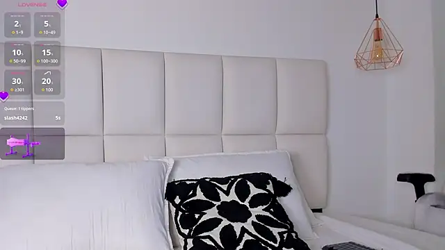 Megan_Brunette2 webcam