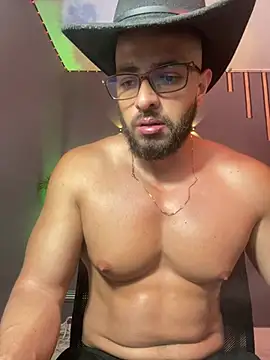 magnumchris (Ask my age) - smoke T and jerking