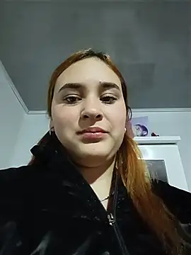 katty_42 (F teen) - Rub My clit
