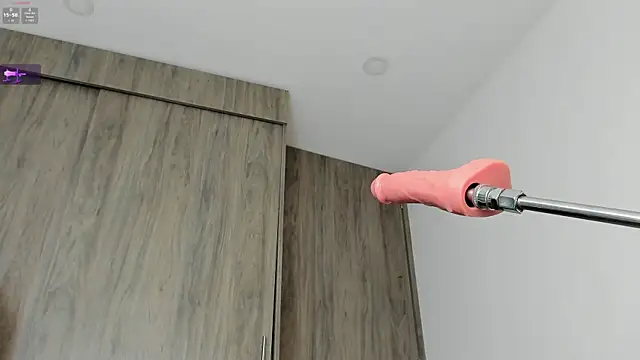 idkusethis live cam