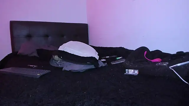 _paulaaa webcam