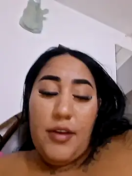 Valentina_Tilly webcam