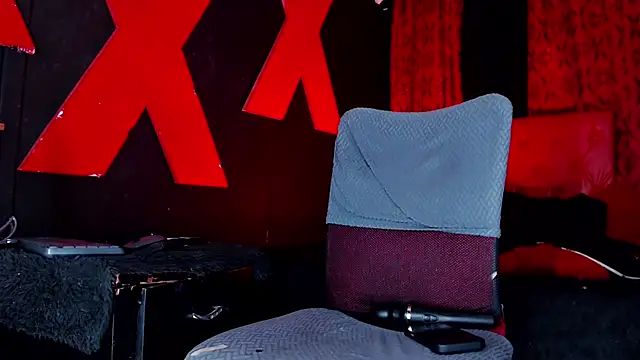 abrilbigcock webcam