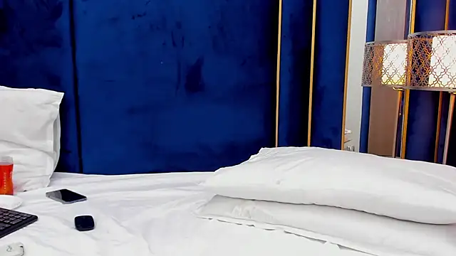 tenny_shy webcam