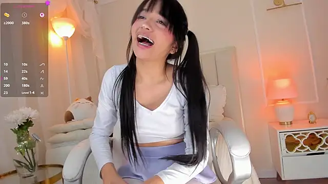 your_alina18 live cam