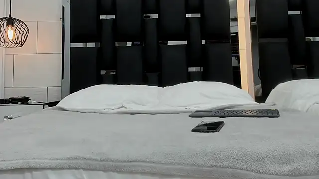 zack_dehaan webcam
