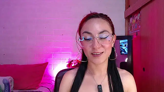 Amy66 webcam