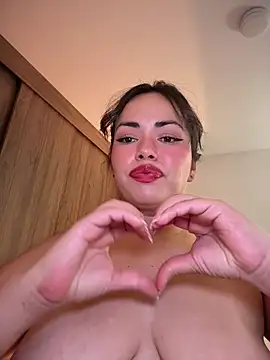 andra_rose live cam