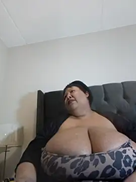 nancy111 webcam