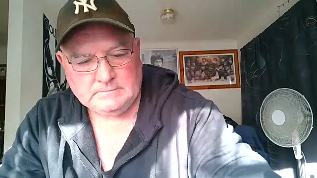 KINKYBLUEYES69 webcam