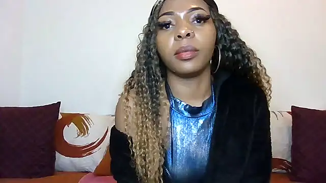 DiamondLuv29 webcam
