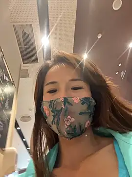 kiss_loo