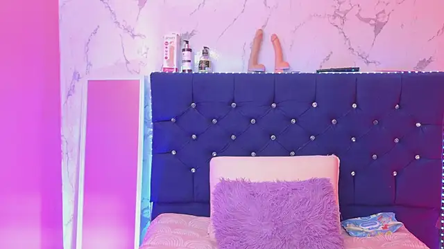 Dakotaa_Johnson