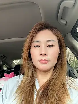 okgirl_23's live cam