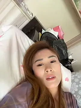 okgirl_23's live cam