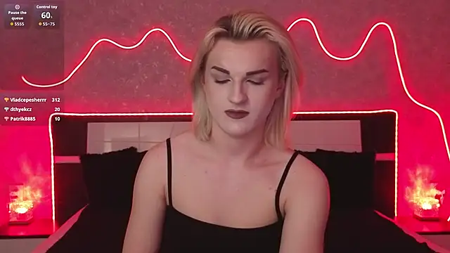 Модель: cutesexyblondee