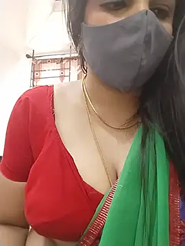 tamilrojaodi Live Webcam on Stripchat