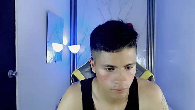Ascii_one live cam on StripChat