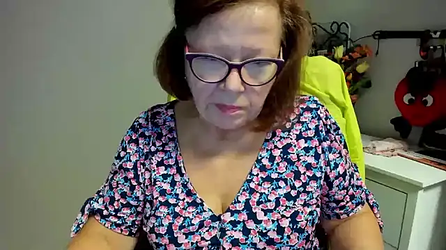 Adelewildx webcam