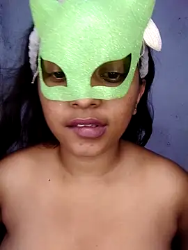 sldoni live webcam show