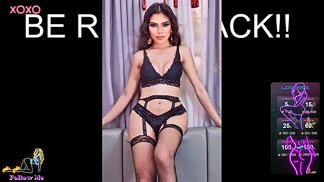 izabella_moore webcam