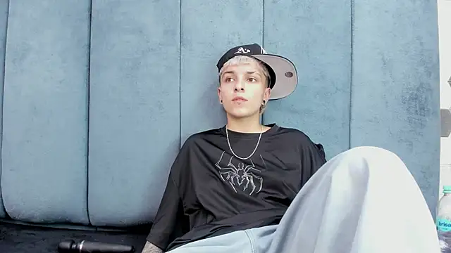 Megan_Thompson_ webcam