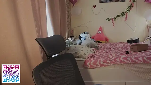 boozekirs_ (F young) - boob massage