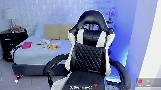 anny_rouse24 webcam