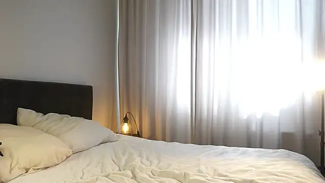 LettySlovacek live webcam show