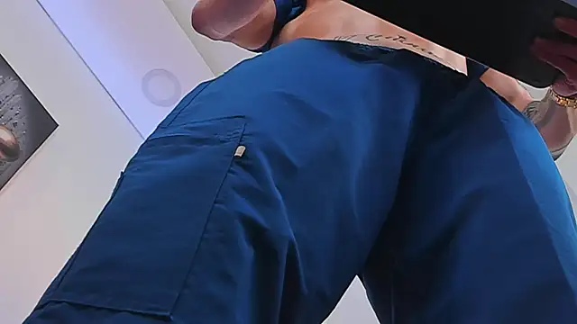 Angelo_Varek webcam