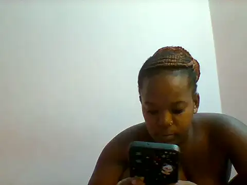 Heavy-Beauty webcam