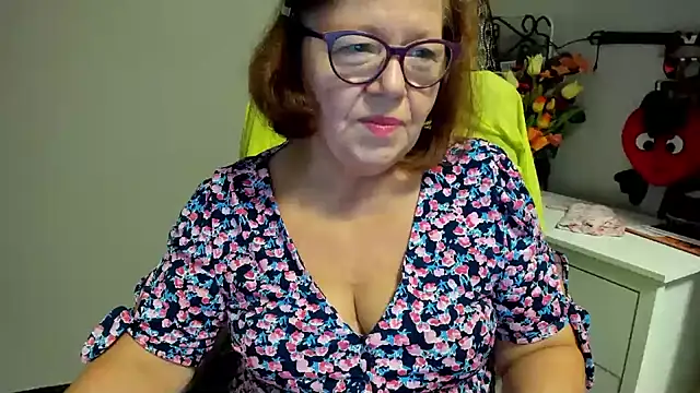 Adelewildx live webcam show