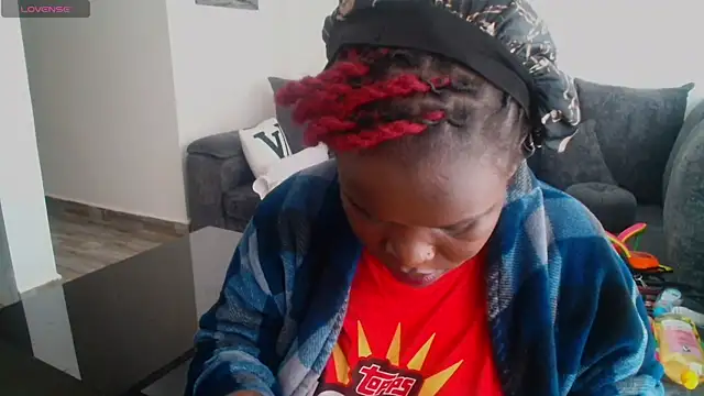 Dark_coco webcam