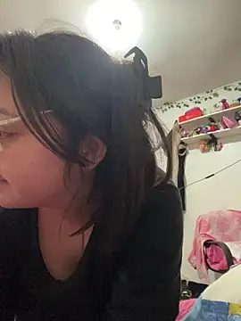 indiegirl666 webcam