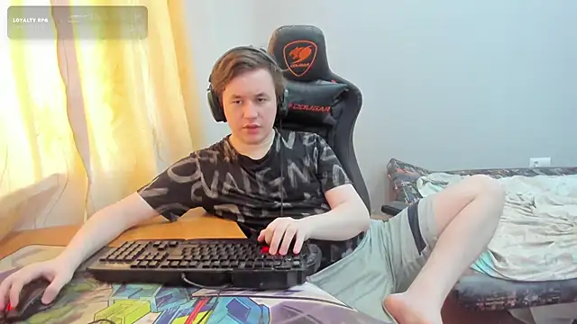 iliaskrislove live cam