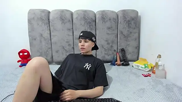 Bruno_Cruzz webcam