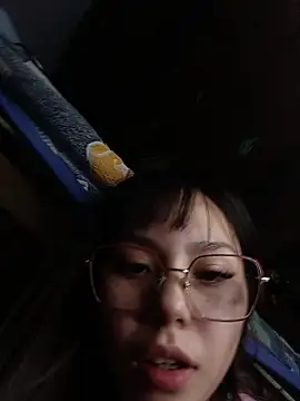 vicky__11 (F teen) - Show ass dildo small