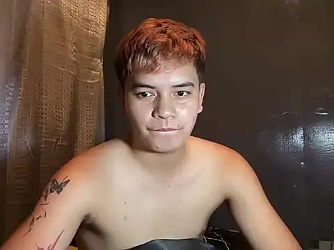 urbigcutienasio (M young) - CUMSHOW OVERLOAD IN PUBLIC