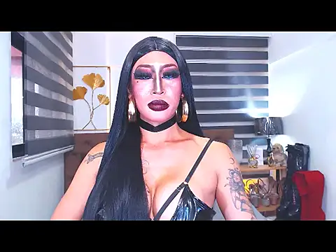 DominateMistressTania webcam