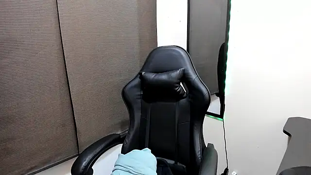 KendricTorres webcam