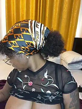 Honeylust26 webcam