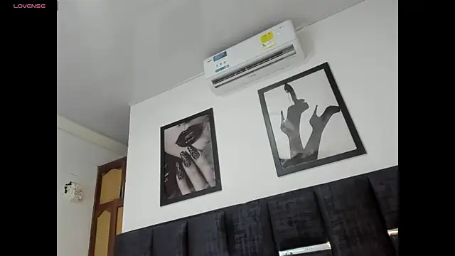 tiffany_blaze88 (F teen) - Take me to my climax