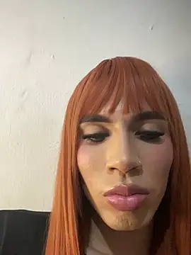 Hazel_James1 webcam